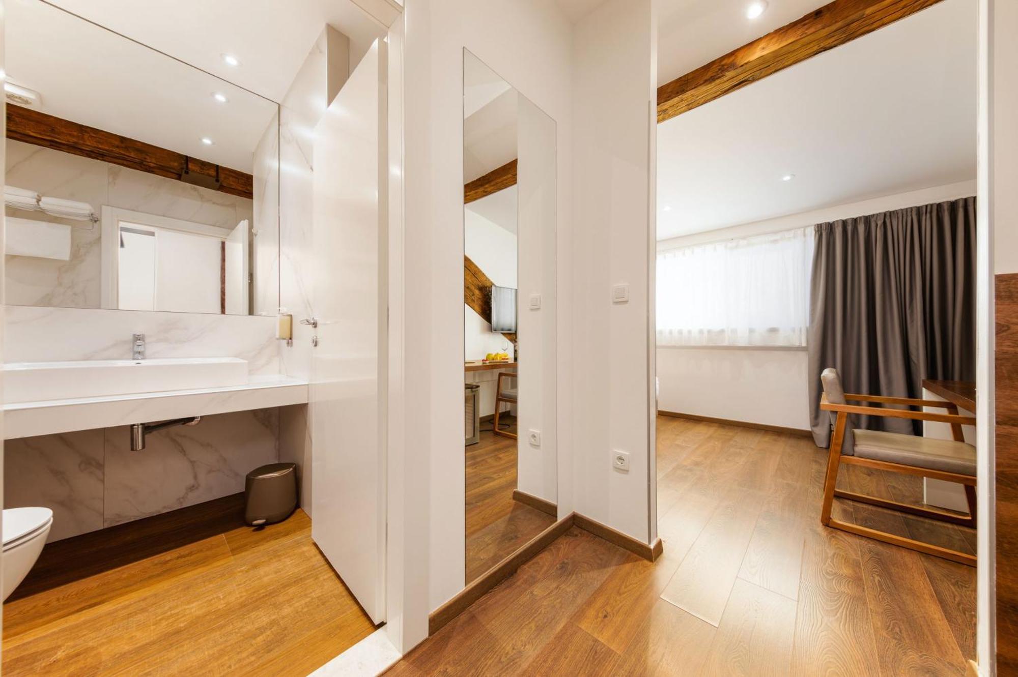 Azur Palace Luxury Rooms Split Dış mekan fotoğraf